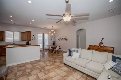 8051 E 35 Pl, Yuma, AZ 85365 photo 7