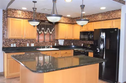7523 E 25 Pl, Yuma, AZ 85365 photo 4
