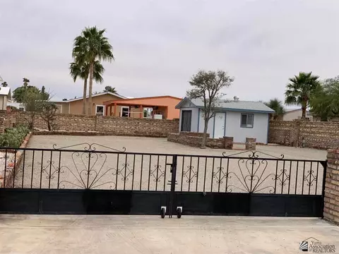 13883 E 46 Dr, Yuma, AZ 85367 photo 1