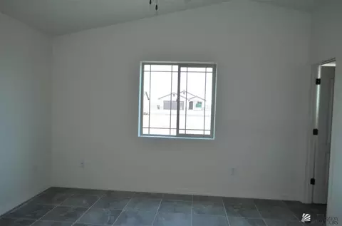 429 Edna Lopez, San Luis, AZ 85349 photo 9