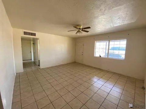 911 E 24 Pl, Yuma, AZ 85365 photo 3