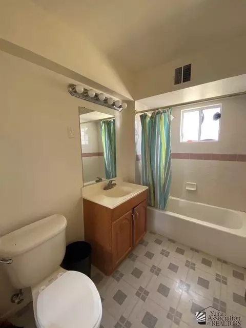 911 E 24 Pl, Yuma, AZ 85365 photo 6