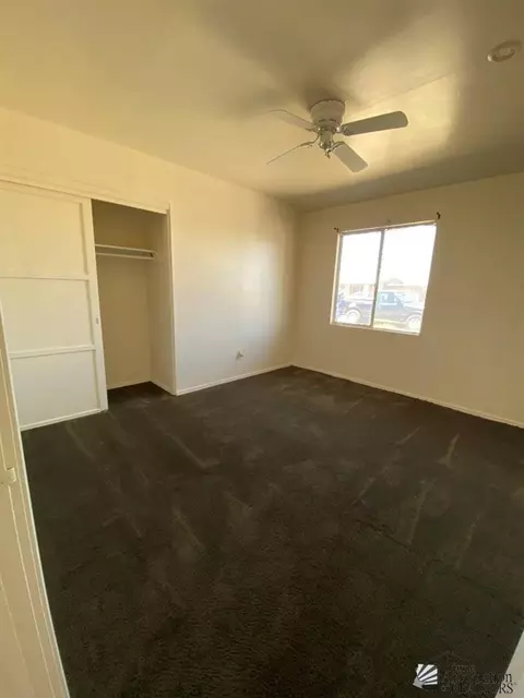 911 E 24 Pl, Yuma, AZ 85365 photo 5