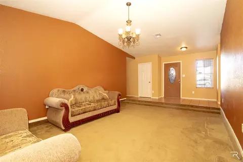 6315 E 43 St, Yuma, AZ 85365 photo 4
