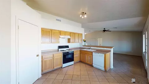 8662 E 24 Pl, Yuma, AZ 85365 photo 4