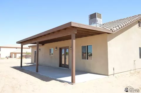7147 Edwin Pl, Yuma, AZ 85365 photo 4
