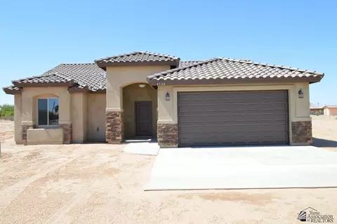 7147 Edwin Pl, Yuma, AZ 85365 photo 1