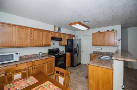 6335 E 44th Pl, Yuma, AZ 85365 photo 9