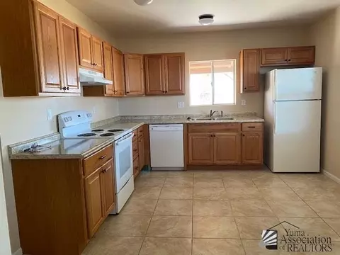1325 E County 14 St, Yuma, AZ 85365 photo 3