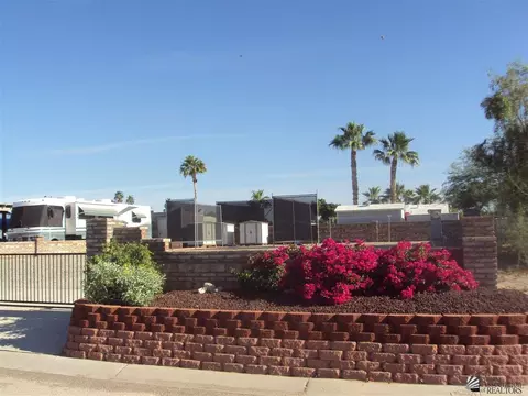 13550 E 48 Dr, Yuma, AZ 85367 photo 1