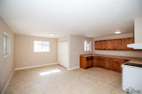 123 E 25 St, Yuma, AZ 85364 photo 6