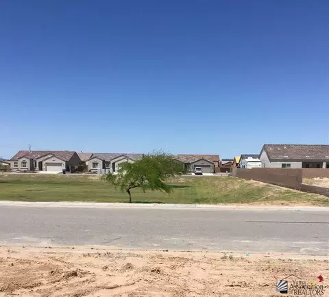 10141 E 39 Pl, Yuma, AZ 85367 photo 3