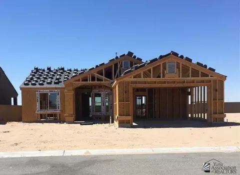 8461 E 37 St, Yuma, AZ 85365 photo 1