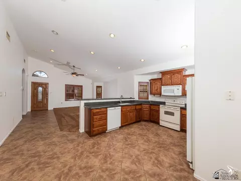 5301 E 33 Pl, Yuma, AZ 85365 photo 7