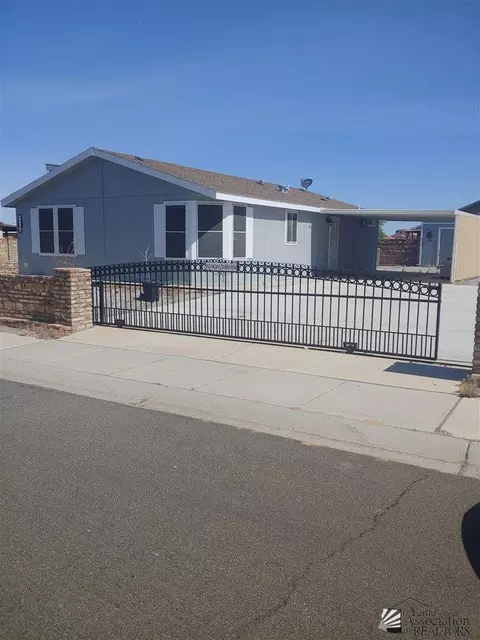 10288 E 37 Pl, Yuma, AZ 85365 photo 1