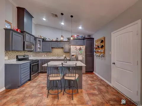 196 E 14 St, Somerton, AZ 85350 photo 2