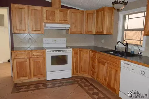 13534 E 55 Dr, Yuma, AZ 85367 photo 6