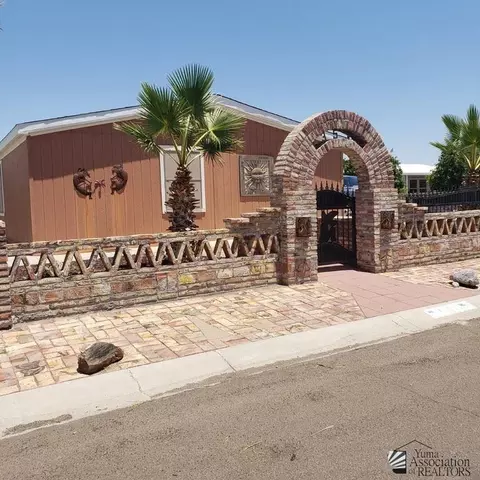 13534 E 55 Dr, Yuma, AZ 85367 photo 2