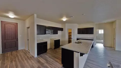 7835 E 43 St, Yuma, AZ 85365 photo 3