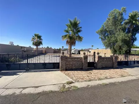 13584 E 47 Dr, Yuma, AZ 85367 photo 1
