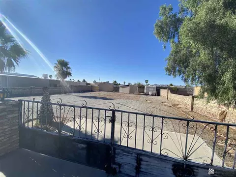 13584 E 47 Dr, Yuma, AZ 85367 photo 2