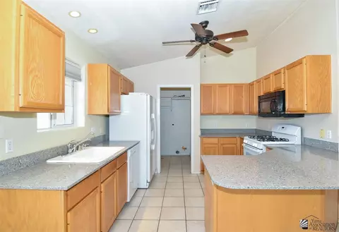 11146 E 27 St, Yuma, AZ 85367 photo 8