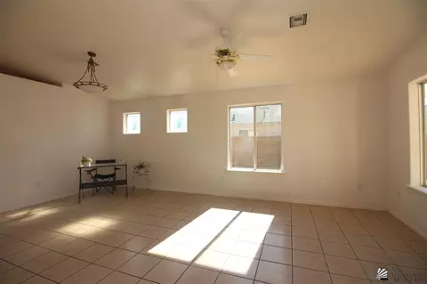 10589 E 35 St, Yuma, AZ 85365 photo 4