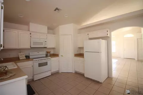 10589 E 35 St, Yuma, AZ 85365 photo 8