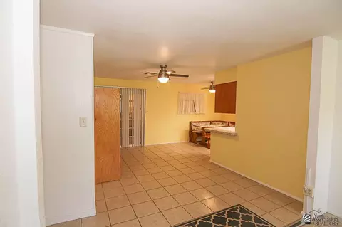 1592 E Windy Ln, Yuma, AZ 85365 photo 5