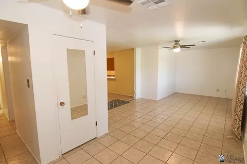 1592 E Windy Ln, Yuma, AZ 85365 photo 3