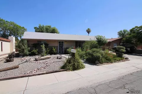 1592 E Windy Ln, Yuma, AZ 85365 photo 1