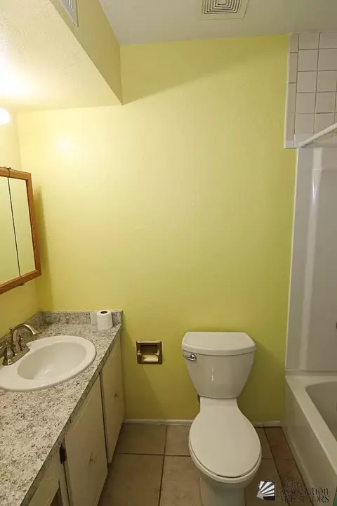 1592 E Windy Ln, Yuma, AZ 85365 photo 10