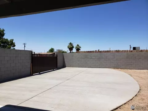 2002 E 26 St, Yuma, AZ 85365 photo 17