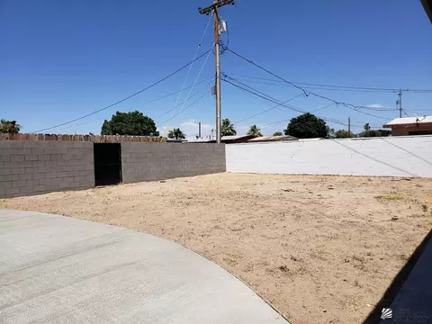 2002 E 26 St, Yuma, AZ 85365 photo 18