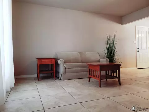 2002 E 26 St, Yuma, AZ 85365 photo 4