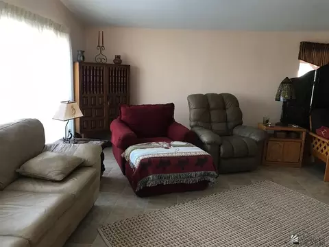 947 Riverview Pl, Yuma, AZ 85365 photo 3