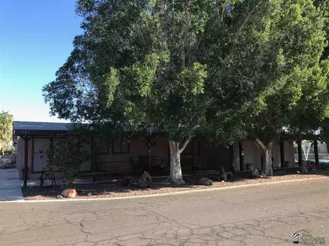 947 Riverview Pl, Yuma, AZ 85365 photo 1