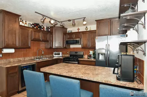 193 E 25 St, Yuma, AZ 85364 photo 4