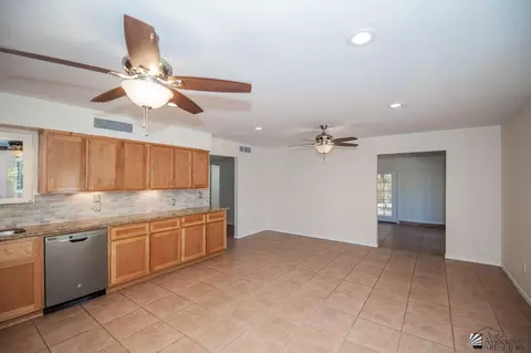 1593 E Ocotillo Ct, Yuma, AZ 85365 photo 6