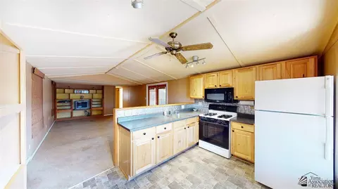 13688 E 47 St, Yuma, AZ 85367 photo 4