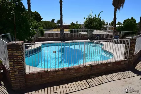 12616 E 37 Pl, Yuma, AZ 85367 photo 3
