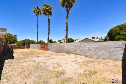 3483 E Riho Ln, Yuma, AZ 85365 photo 17
