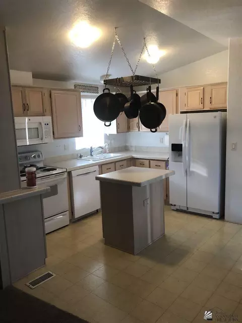 13764 E 48 Dr, Yuma, AZ 85367 photo 10