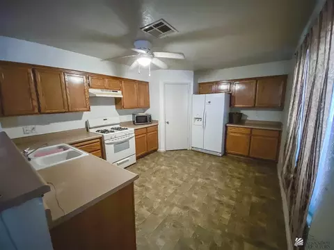 8869 E 26 Pl, Yuma, AZ 85365 photo 5