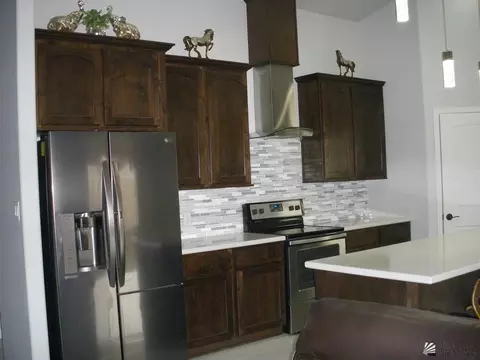 8572 E 35 St, Yuma, AZ 85365 photo 4