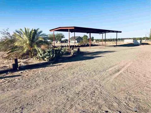4524 E County 15 St, Yuma, AZ 85365 photo 6