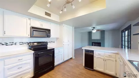 2250 E 27 St, Yuma, AZ 85365 photo 5