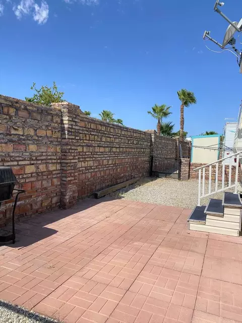 13549 E 53 Ln, Yuma, AZ 85367 photo 3