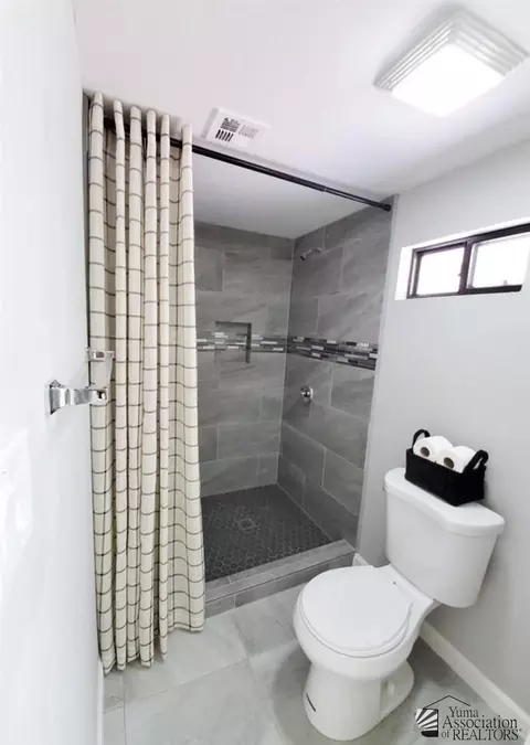733 E 25 Pl, Yuma, AZ 85365 photo 8
