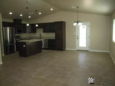 13767 E 52 Dr, Yuma, AZ 85367 photo 4
